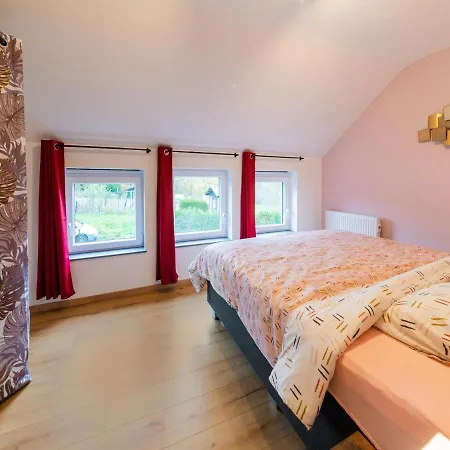 Ferienhaus In With Fenced Garden *