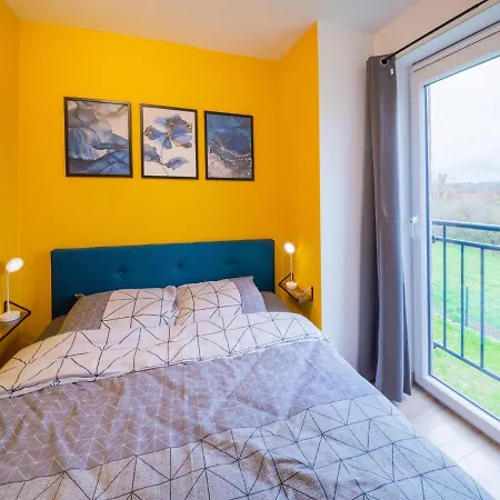 Casa vacanze Modern In With Fenced Garden *