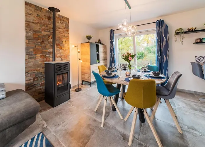 In With Fenced Garden Hébergement de vacances