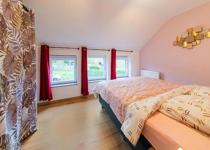 Hébergement de vacances In With Fenced Garden *