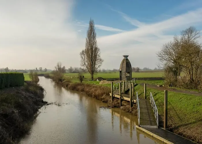 In With Fenced Garden * Noiseux